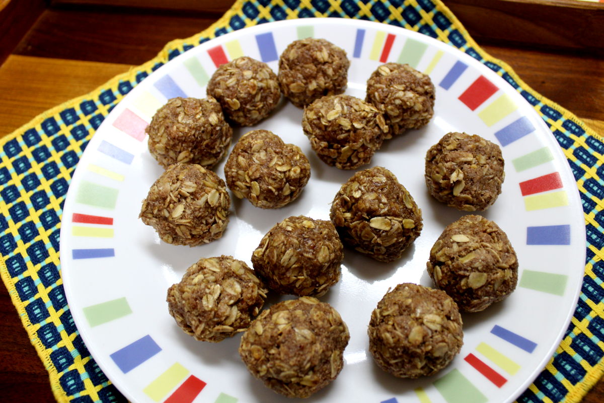 Coconut Almond Energy Balls